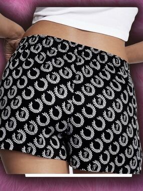 PINK Victoria's Secret Signature Logo Boxer Shorts NWT